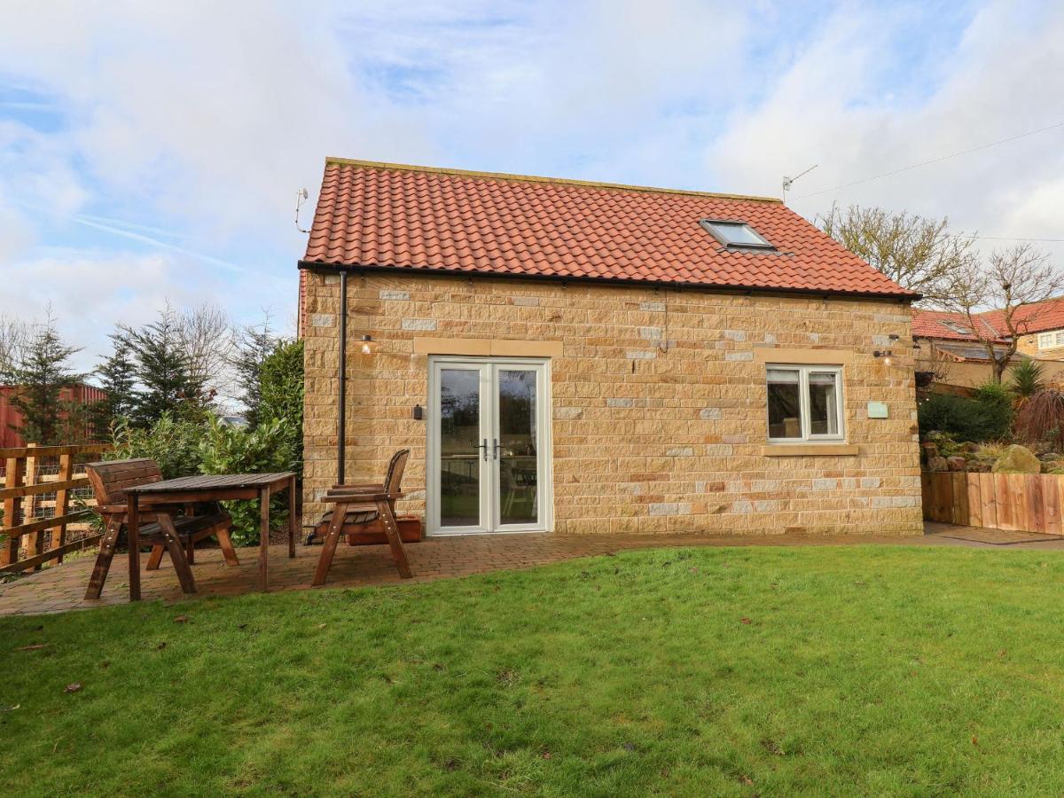 The Stables Villa Scarborough Exterior photo